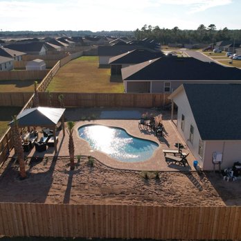 Emerald Coast Super Scapers - Lawn Services Near Me - Navarre, Florida