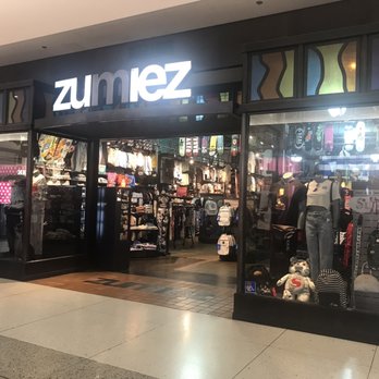 Zumiez - Front - Accessories Near Me - San Bernardino, California