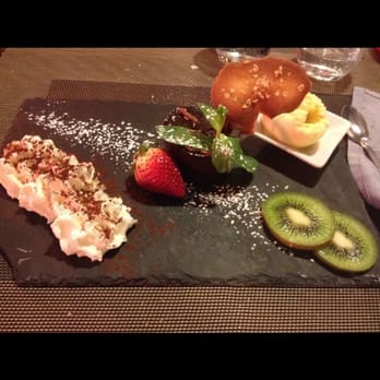 Le Jardin - Fondant au chocolat noix de Pecan - French Near Me - Marseille, 13