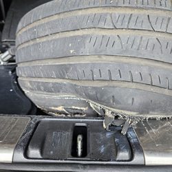 MVP Used & New Tires - My tire was flat. They got me in and out, professional mvp tires. Gracias my friends