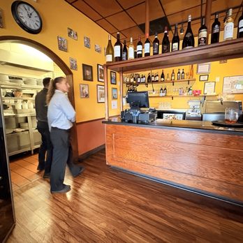 Casa Mia Trattoria - Entrance view - Italian Near Me - North Miami, Florida Casa Mia Trattoria - Entrance view - Italian Near Me - North Miami, Florida