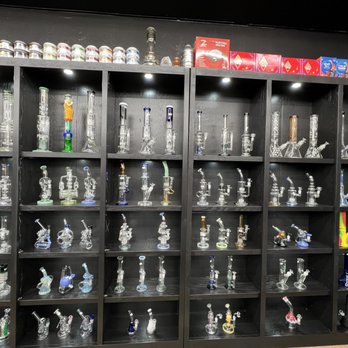 Moonlight Smoke Shop - Vape Shops Near Me - Saint Louis, Missouri Moonlight Smoke Shop - Vape Shops Near Me - Saint Louis, Missouri