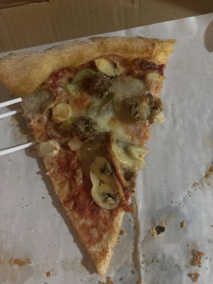 Tony's Pizza by null
