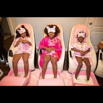 Dazzle Me Parties - Spa time with your girls! - Party & Event Planning Near Me - Atlanta, Georgia Dazzle Me Parties - Spa time with your girls! - Party & Event Planning Near Me - Atlanta, Georgia