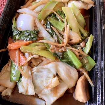 Clifton Thai Restaurant - Fresh Ginger with Mixed Vegetables - Thai Near Me - Clifton, New Jersey