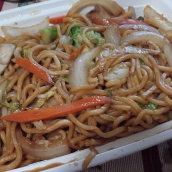 Wok N Roll - Lo Mein (Veggie) -Small Order - Chinese Near Me - Jacksonville, Florida Wok N Roll - Lo Mein (Veggie) -Small Order - Chinese Near Me - Jacksonville, Florida