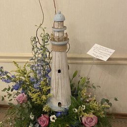 Maple Avenue Flowers Lighthouse floral arrangement Maple Avenue Flowers Lighthouse floral arrangement