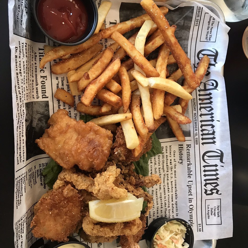 MTK Lobster House - Seafood Near Me - Montauk, New York MTK Lobster House - Seafood Near Me - Montauk, New York