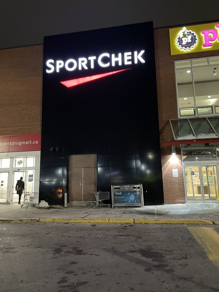 SPORT CHEK MERIVALE MALL Updated September 2024 1642 Merivale Road