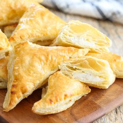 Khachapuri - Small Cheese Puff