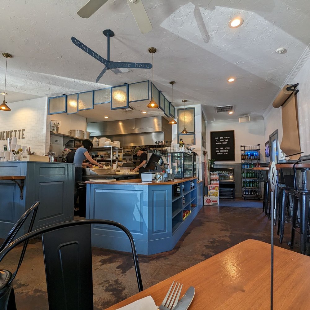 Kitchenette - Breakfast & Brunch Near Me - Templeton, California Kitchenette - Breakfast & Brunch Near Me - Templeton, California