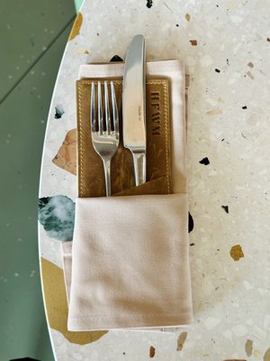 Hail Fellow Well Met by null