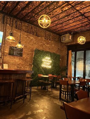 TASTE OF THE CITY LOUNGE - Updated January 2026 - 92 Photos & 42