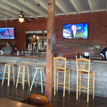 Neighbor's Kitchen & Yard - The bar. - Pizza Near Me - Bastrop, Texas