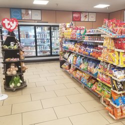 Centerville Food Shop & T's Deli