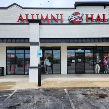 Alumni Hall - Men's Clothing Near Me - Bowling Green, Kentucky Alumni Hall - Men's Clothing Near Me - Bowling Green, Kentucky