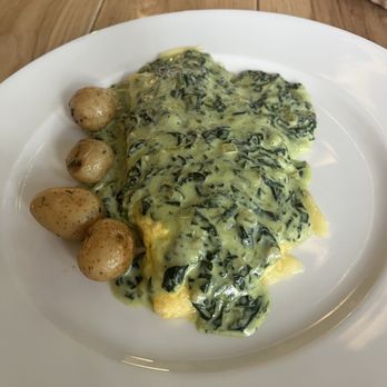 Maque - Creamed spinach omelette - Breakfast & Brunch Near Me - México, D.F., DIF Maque - Creamed spinach omelette - Breakfast & Brunch Near Me - México, D.F., DIF