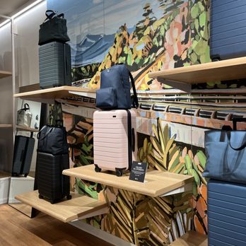 Away - Luggage Near Me - Washington, DC, District of Columbia