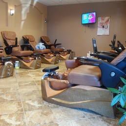 Nice pedi chairs