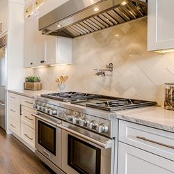 Allbright Yulisa Cleaning Services - kITCHEN CLEANING