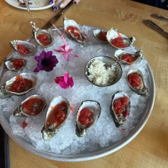 Local Ocean Seafoods - Shooter oysters - Seafood Markets Near Me - Newport, Oregon
