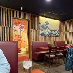 Hasu Japanese Restaurant