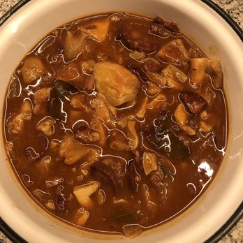 La Raquetista - Tripe, feet and snouts Madrid style 14 Euro - Tapas/Small Plates Near Me - Madrid, M