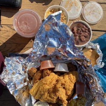 Kee's Loaded Kitchen - Fish, Chicken wings, Mac and cheese, potato salad, red beans and rice! - Comfort Food Near Me - Portland, Oregon Kee's Loaded Kitchen - Fish, Chicken wings, Mac and cheese, potato salad, red beans and rice! - Comfort Food Near Me - Portland, Oregon