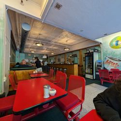 Main Street Cafe - Love this place!