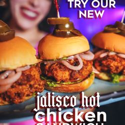 Cafe Salsera - :
Homemade brioche bun w/creamy jalapeño aioli tomato + pickled onion & jalapeño