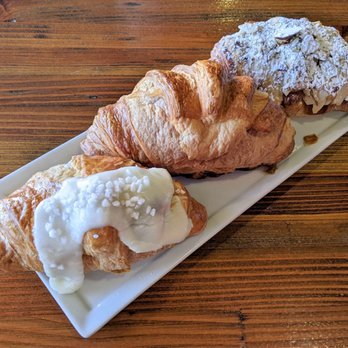 CRAFTkitchen - 12/17/22 Almond Croissant, Croissant, Vegan Lemon Blueberry Croissant - New American Near Me - Henderson, Nevada