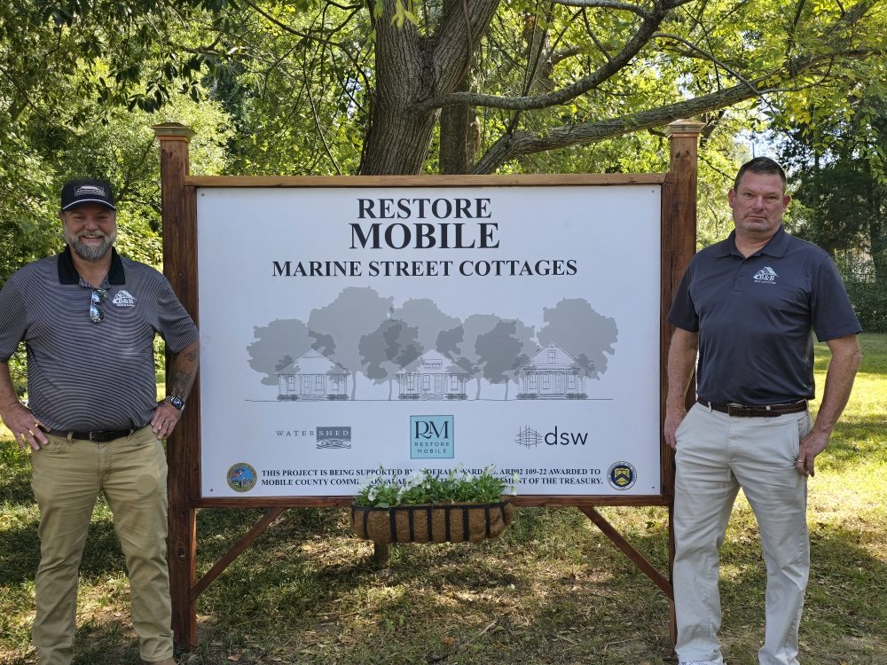 Slide of B&B Roof & Gutter