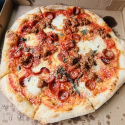 Johnny Rad's Pizzeria Tavern - The Pepe Martinez -16" (added sausage)
