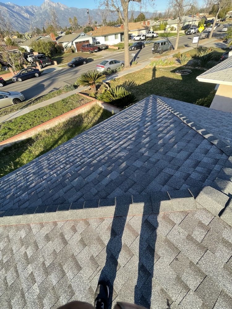 Slide of AJ Roofing & Repair