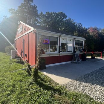 Rich Farm Ice Cream - Ice Cream & Frozen Yogurt Near Me - Middlefield, Connecticut Rich Farm Ice Cream - Ice Cream & Frozen Yogurt Near Me - Middlefield, Connecticut