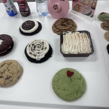 Crumbl - Almaden - Bakeries Near Me - San Jose, California Crumbl - Almaden - Bakeries Near Me - San Jose, California