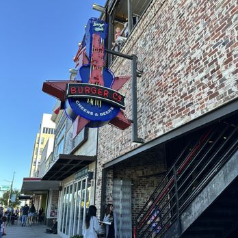 LSA Burger - Cocktail Bars Near Me - Denton, Texas