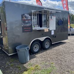 Dawngeon - Best food truck around East Texas! Great wings and burgers! Can't forget those loaded fries! Thanks guys enjoyed everything!
