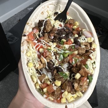 Chipotle Mexican Grill - Mexican Near Me - Matthews, North Carolina