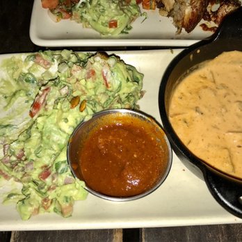 Mercado - Pasadena - Guacamole,  Mushroom Choriqueso - Mexican Near Me - Pasadena, California