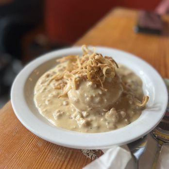 Flattop & Salamander - Biscuits & Gravy - Breakfast & Brunch Near Me - Portland, Oregon