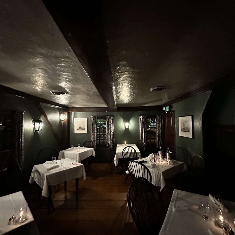 White Horse Tavern - Inside - New American Near Me - Newport, Rhode Island White Horse Tavern - Inside - New American Near Me - Newport, Rhode Island