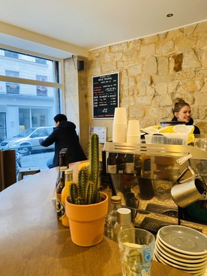 Le Peloton Café by null