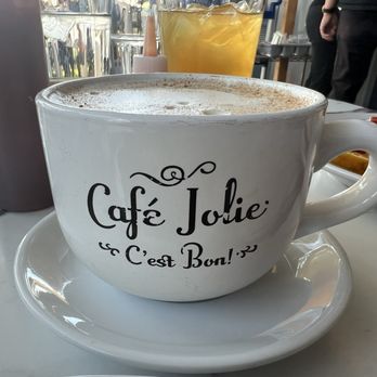 Cafe Jolie - Chai Latte - Breakfast & Brunch Near Me - Alameda, California