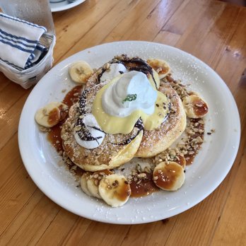 Cream Pot - 1.9.19 s'mores soufflé pancakes with banana and salted caramel - Breakfast & Brunch Near Me - Honolulu, Hawaii Cream Pot - 1.9.19 s'mores soufflé pancakes with banana and salted caramel - Breakfast & Brunch Near Me - Honolulu, Hawaii