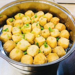 Fried Tofu with Pork 滑肉油豆泡