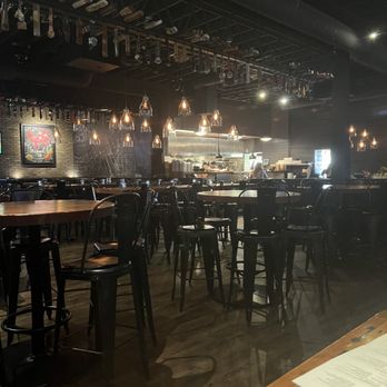 LOCAL Public Eatery Medicine Hat - Inside dining - Canadian (New) Near Me - Medicine Hat, Alberta