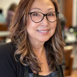 Our hair guru Lorraine