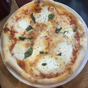 La Vita e Bella - Pizza - Italian Near Me - Valencia, V