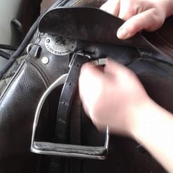 Lings Lane Riding Stables - Stable Management: Learning about tack